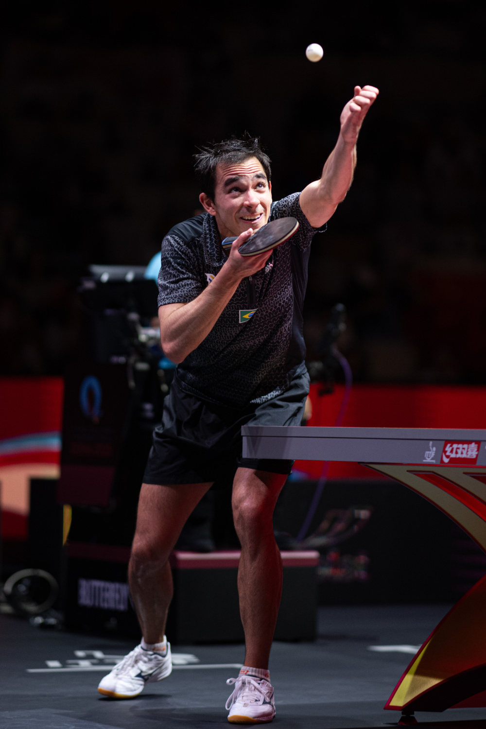 并与队伍经 并与队伍经